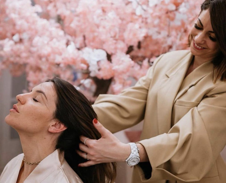 Le salon de coiffure LNA Paris est une parenthèse enchantée au concept innovant. Une adresse confidentielle et cozy qui rend encore plus cette expérience unique.