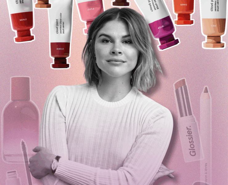Onze ans après sa création, Glossier arrive enfin en France. La marque iconique fondée par Emily Weiss s’installe en exclusivité chez Sephora.